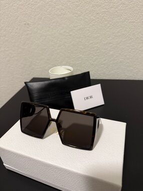 DIOR 30Montaigne SUA 58MM SU Sunglasses